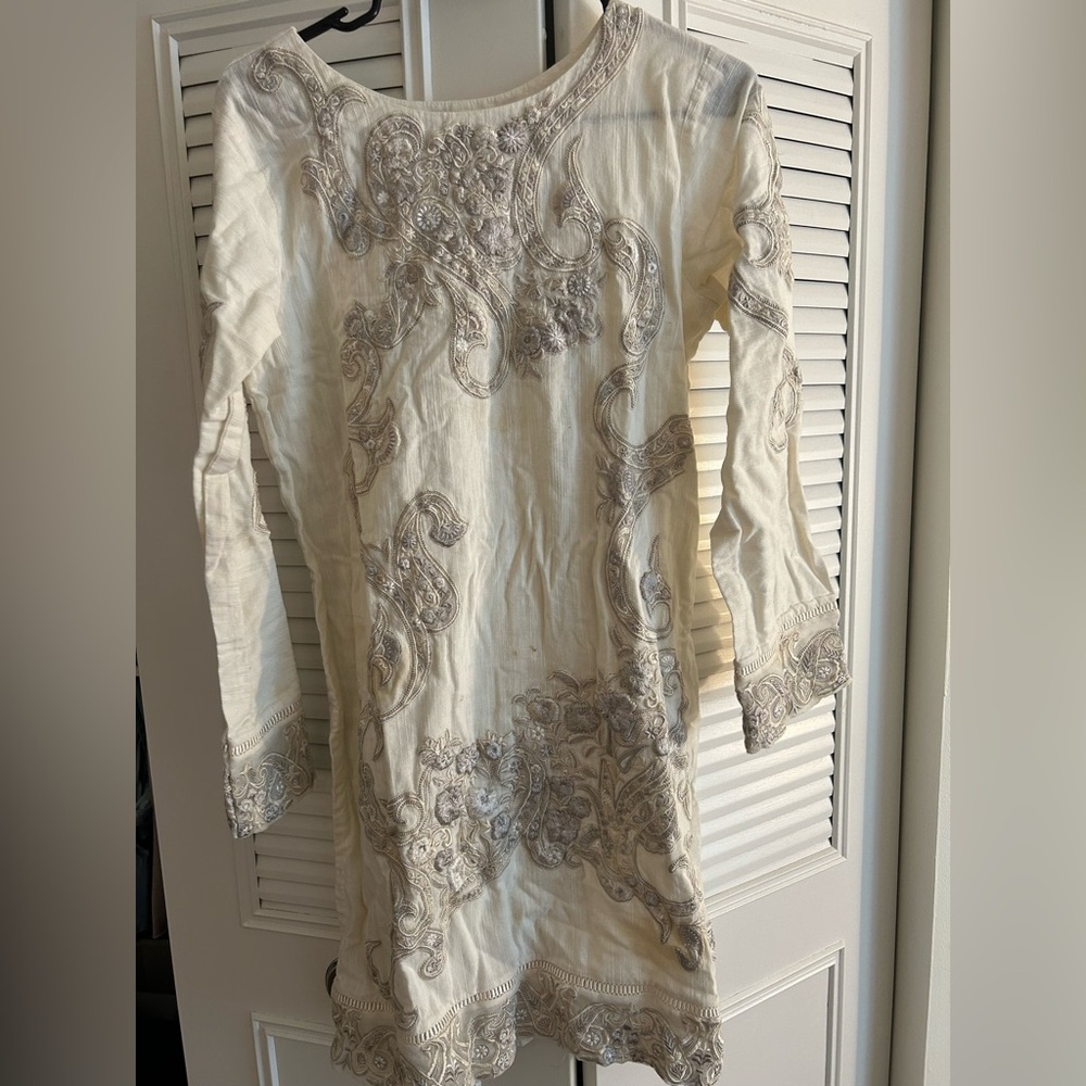 Pakistani kurta shirt - off white with embroidery